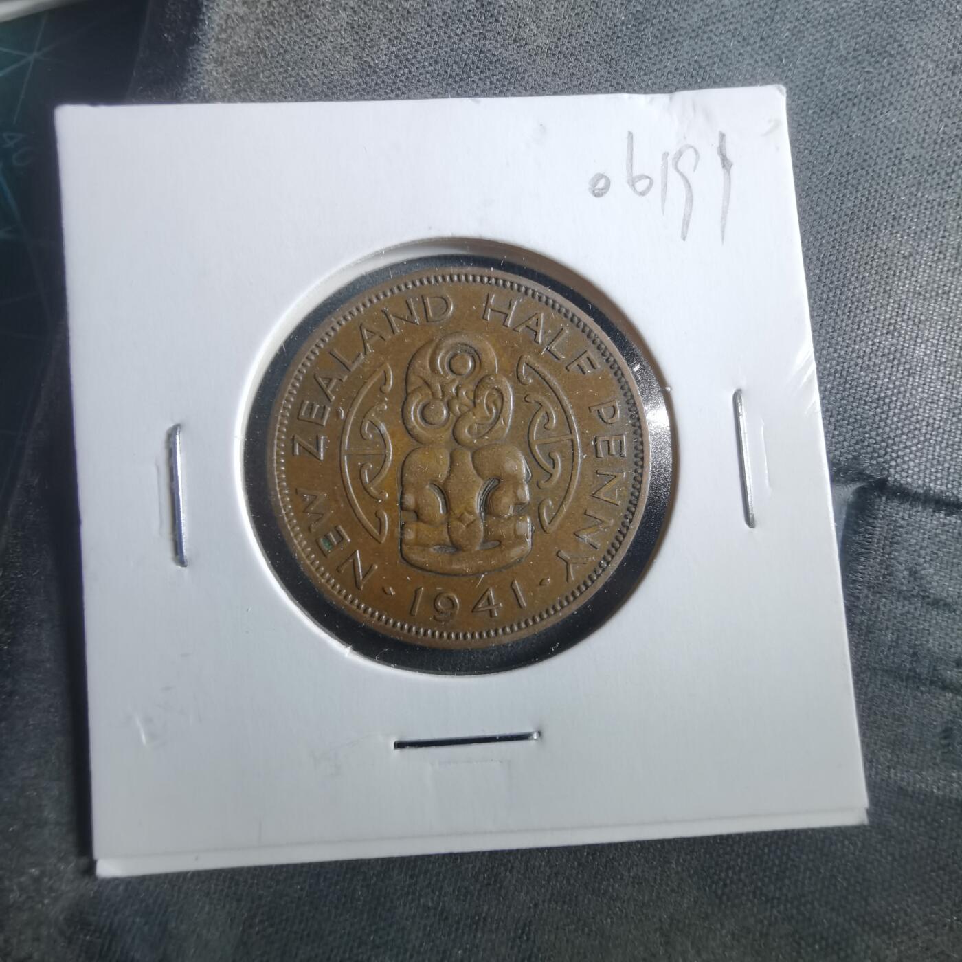 沼泽如烟--第906场 新西兰1941年半便士