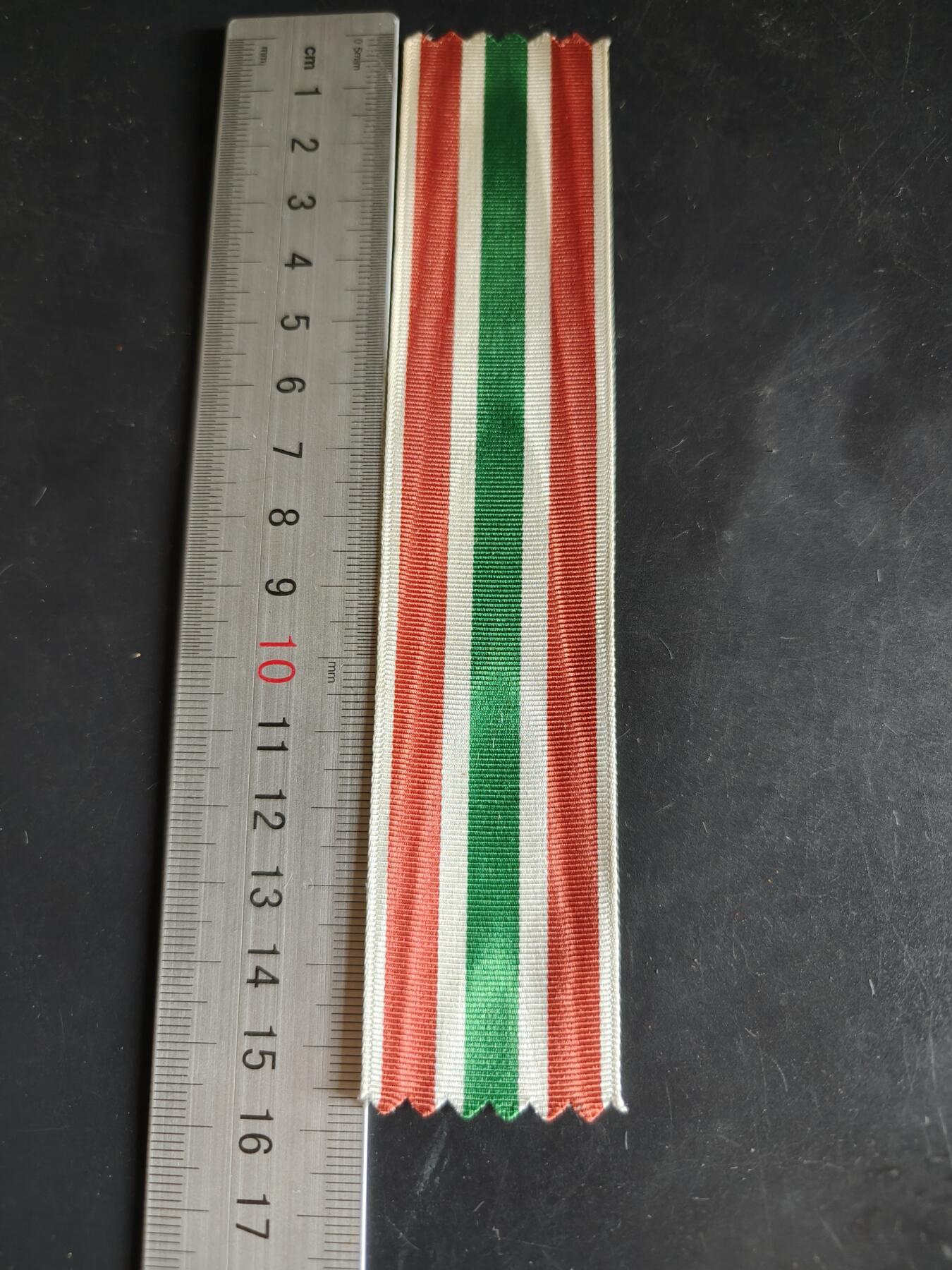 老王徽章第163期 13-15日三场连拍 16日统一发货  13、14日结束后可寄存 德三梅梅尔回归绶带     15.5cm