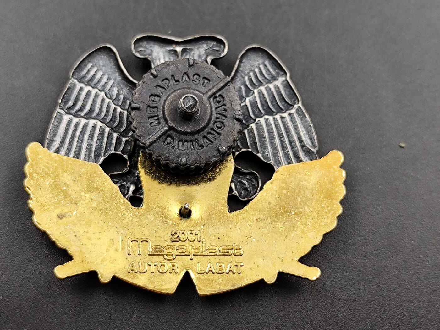 11月13日奖章钱币专场（今晚继续更新） 塞尔维亚帽徽 