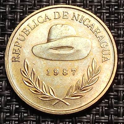 布加迪🐬～世界钱币(上海)🌾第 259 期 /  各国套币和散币 - 尼加拉瓜🇳🇮 1987年 草帽版 5科多巴铜币