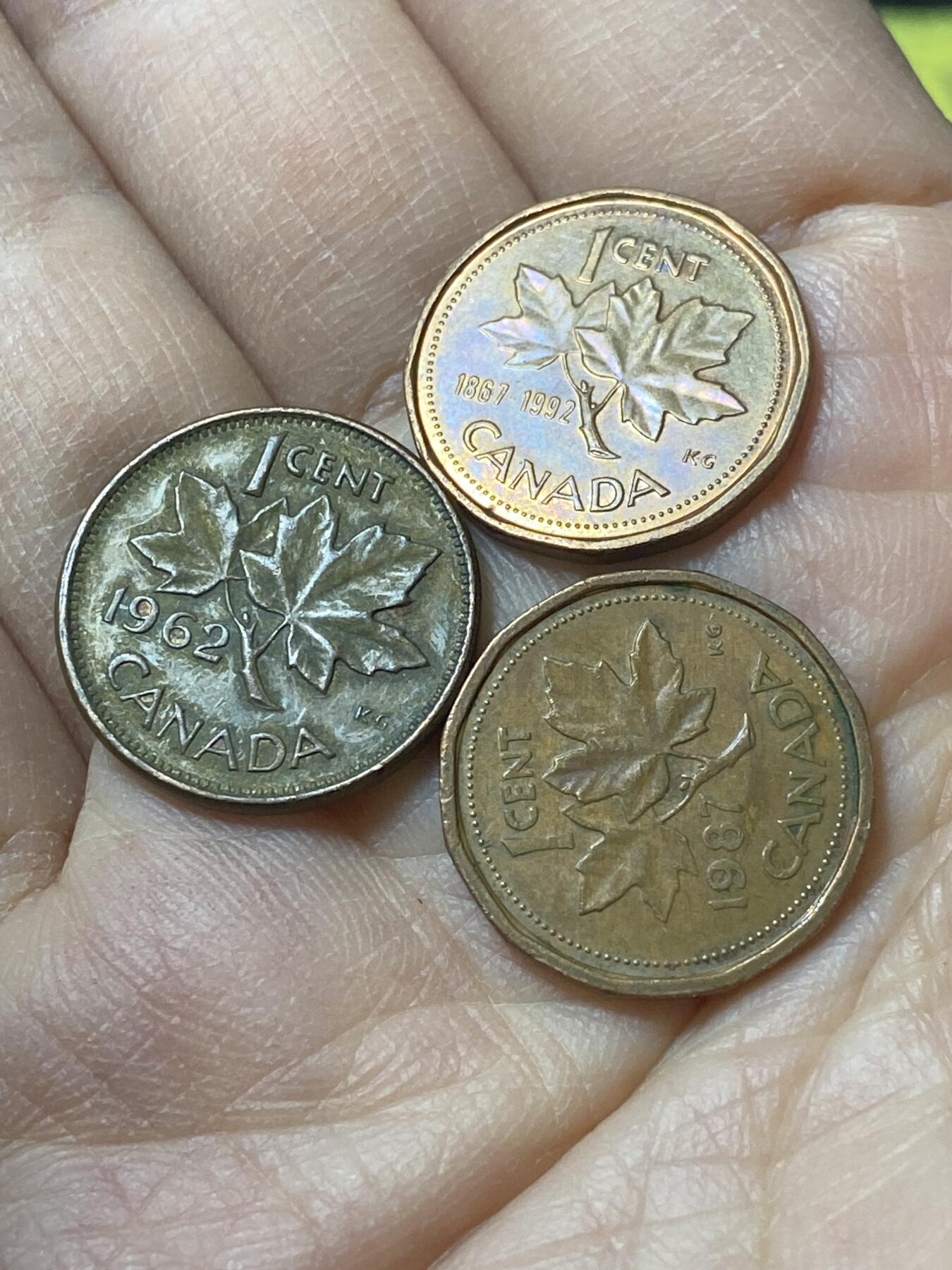 2025年第一百二十九场(总第一百五十五场）外国邮票、散币场(免佣金) 加拿大🇨🇦1分3枚：1962年(伊丽莎白二世青年桂冠)，1987年(伊丽莎白二世中年花冠第四版)，1992年(联邦125周年纪念币)