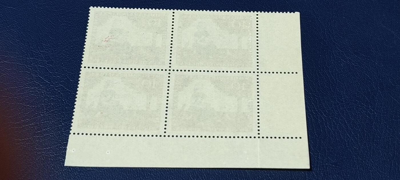 德国邮票专场，都是四方联 德国邮票四方连，1965年发行，西柏林邮票  格林 童话—灰姑娘，套票之一，品相如图