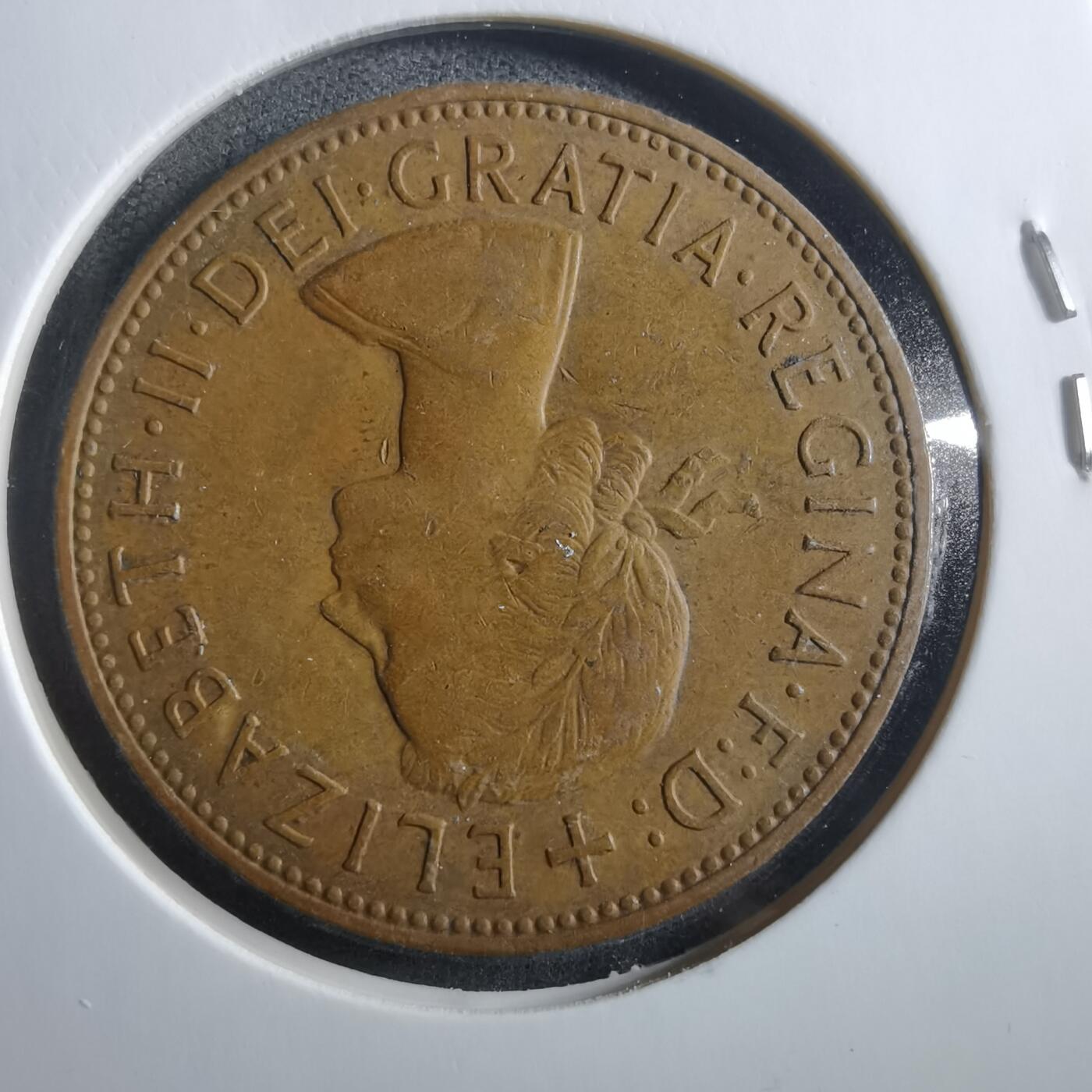 沼泽如烟--第906场 英国1967年1便士