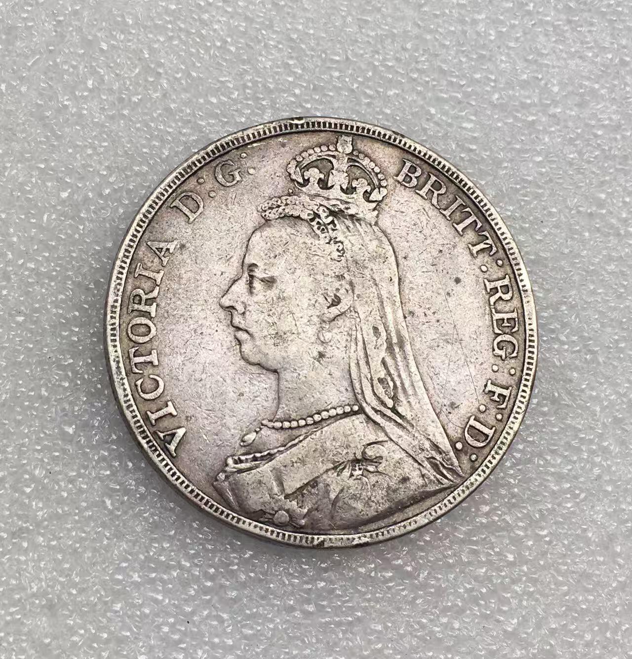 世界钱币专场拍卖 每周二开拍