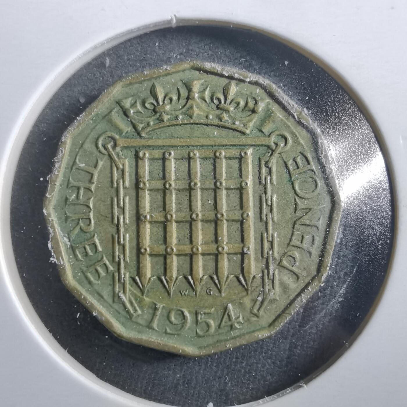 沼泽如烟--第906场 英国1954年3便士