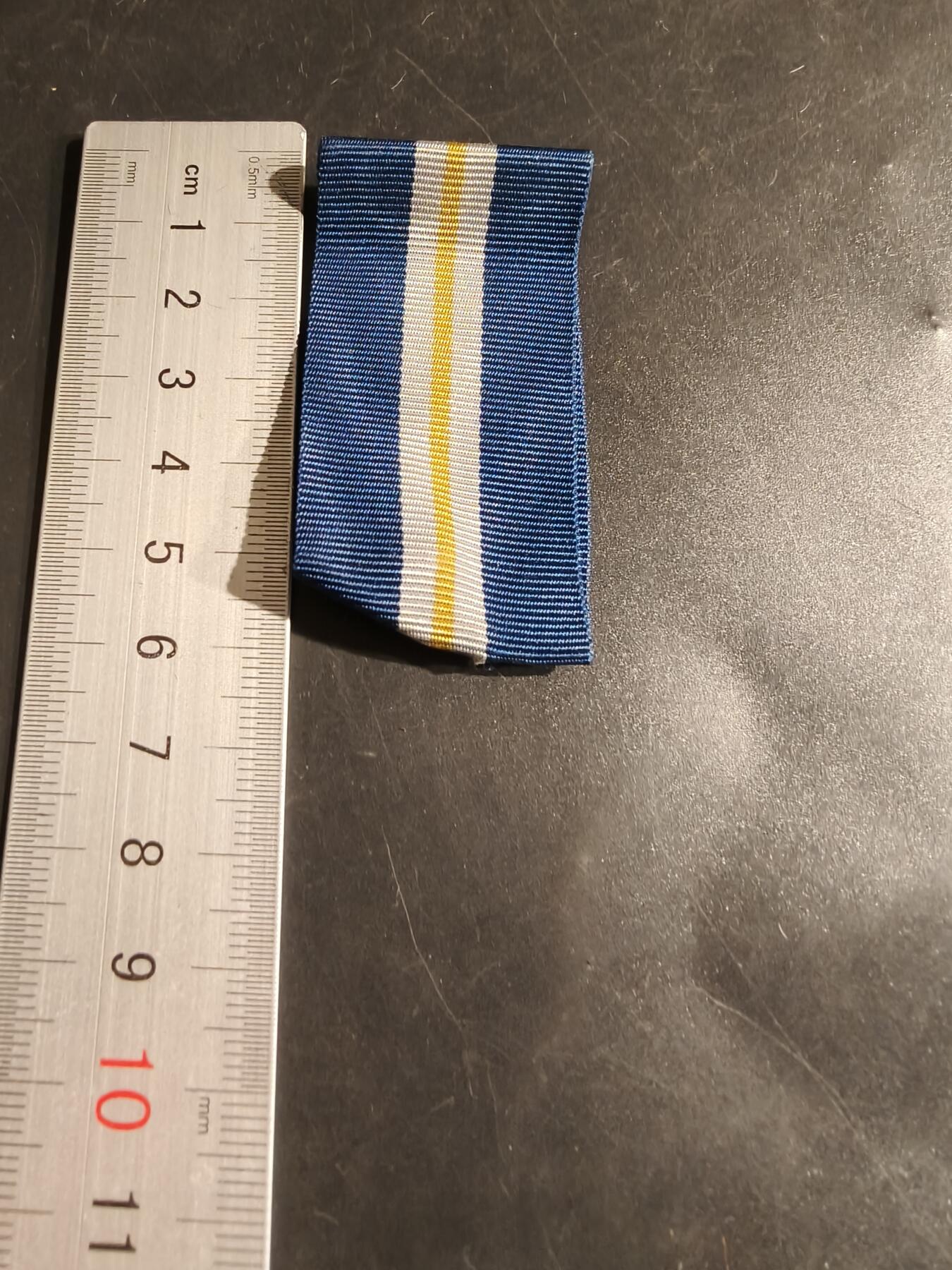 老王徽章第163期 13-15日三场连拍 16日统一发货  13、14日结束后可寄存 绶带带挂版     12cm 