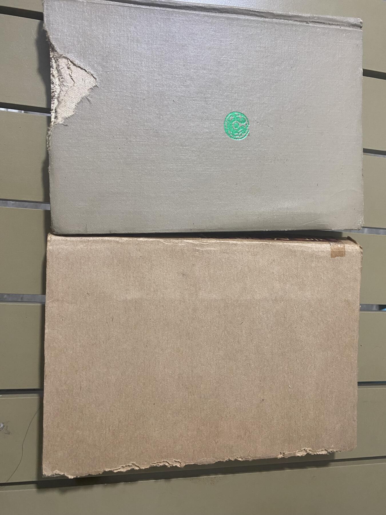 江南站旧书，连环画专场 旧书2本