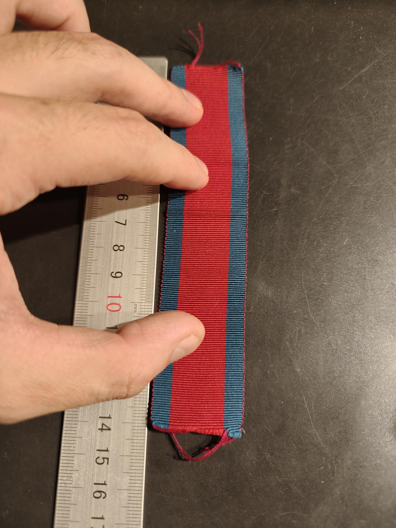 老王徽章第163期 13-15日三场连拍 16日统一发货  13、14日结束后可寄存 英国绶带      14cm