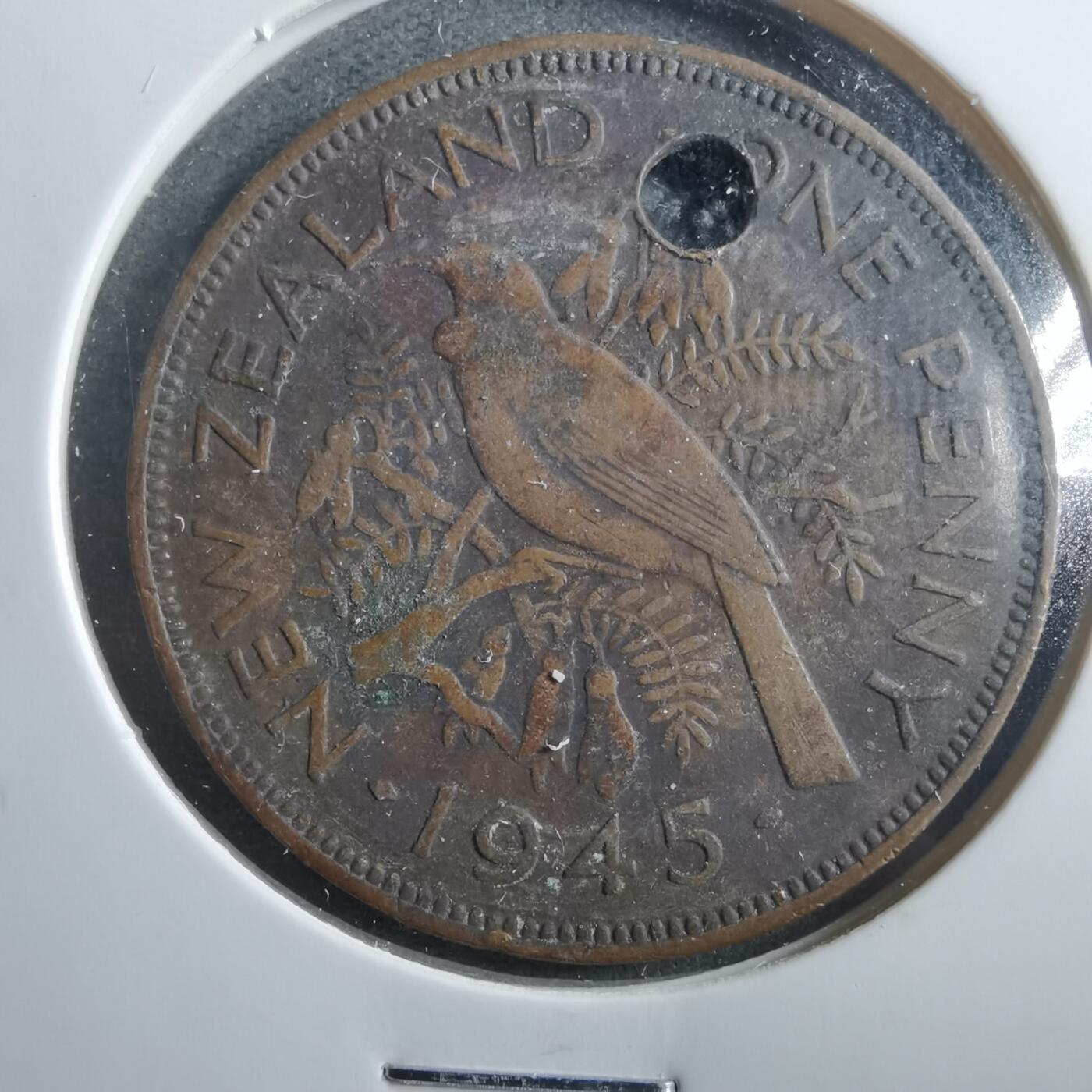 沼泽如烟--第906场 新西兰1945年1便士