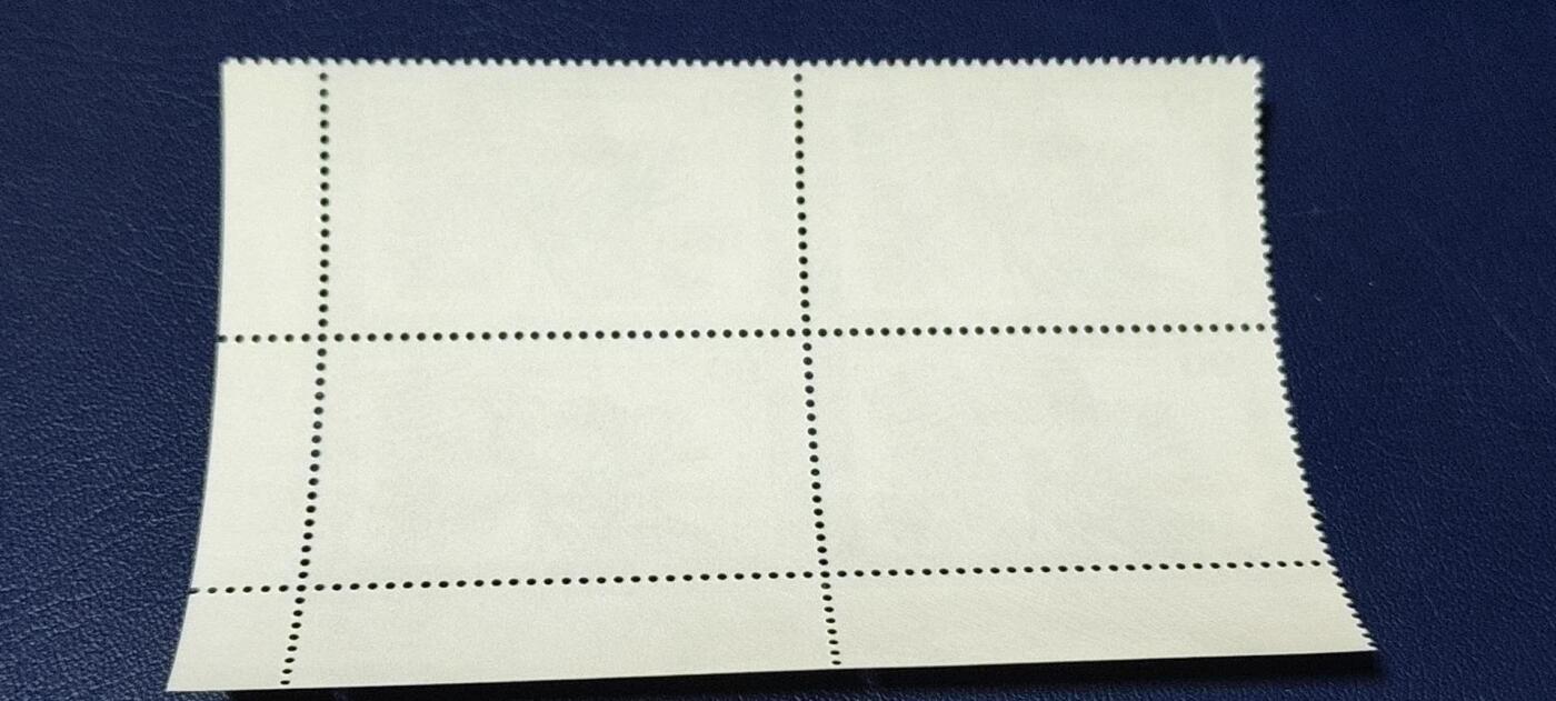 德国邮票专场，都是四方联 德国邮票  四方联，1979年发行，森林中的  花卉 果实4全 ，品相如图