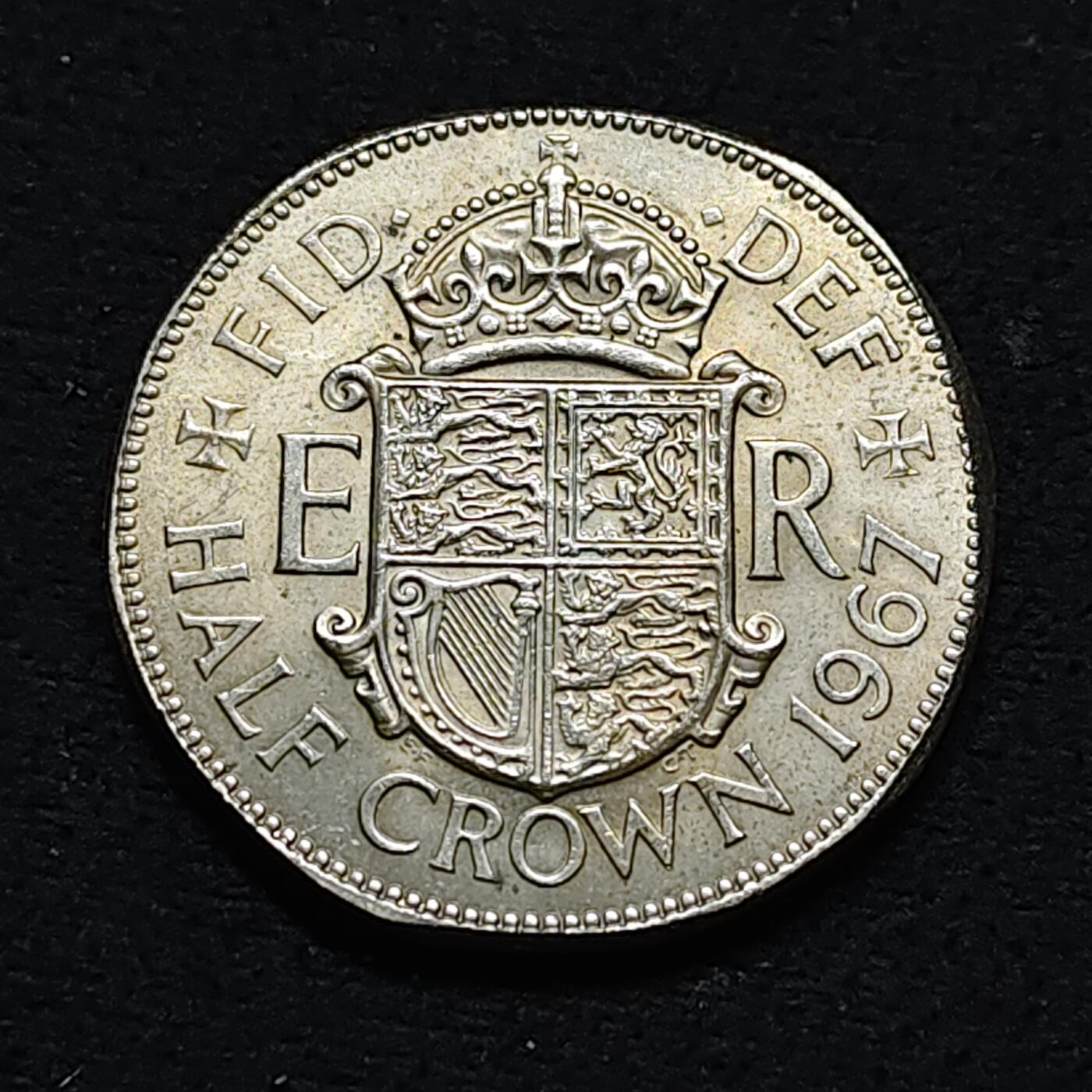 【全场包邮】纯粹捡漏拍478场（免费代拍第15场） 英国1967年女王半克朗