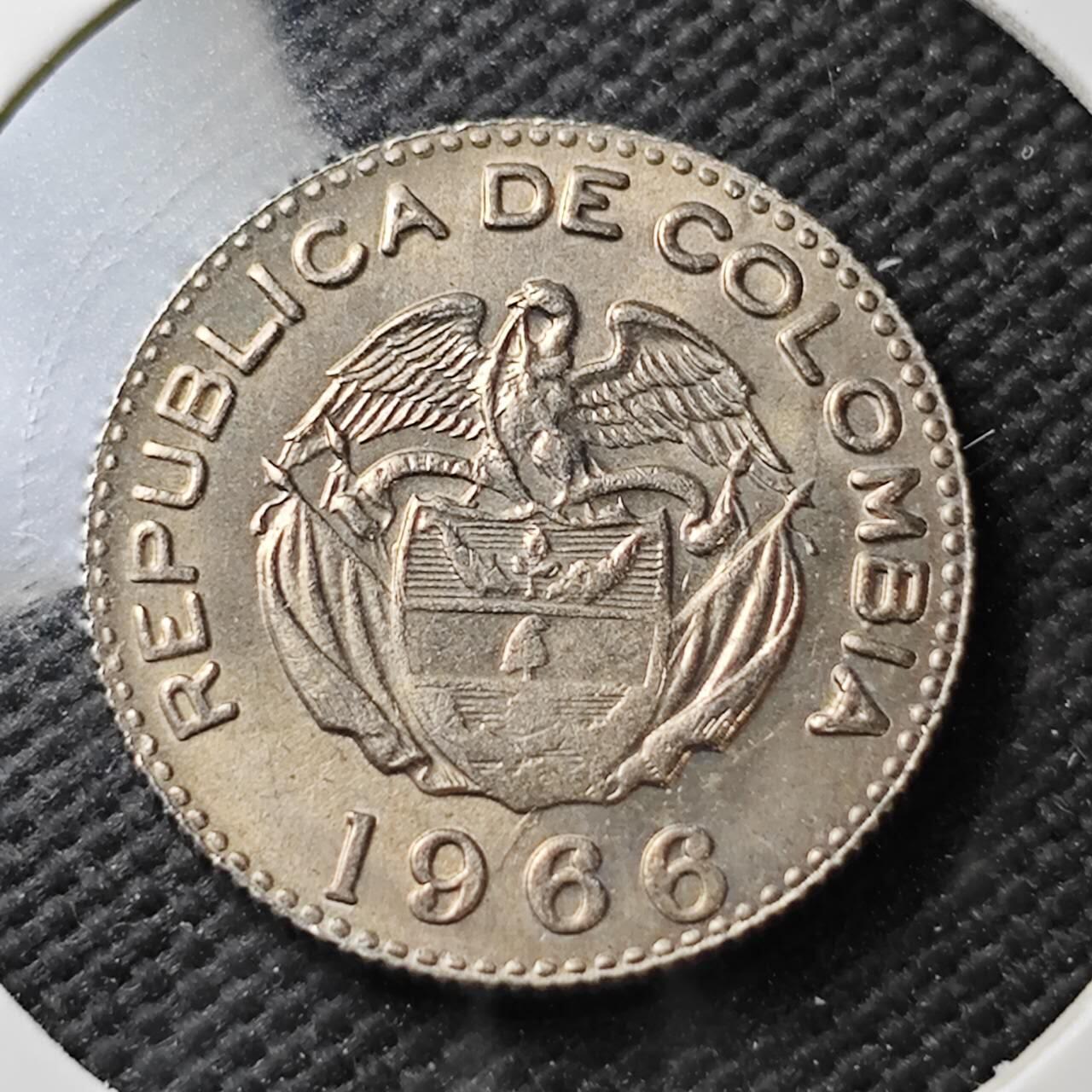 KK钱币收藏小铺  第371场  2月预留时间 周末发货  1966哥伦比亚10分 品不错