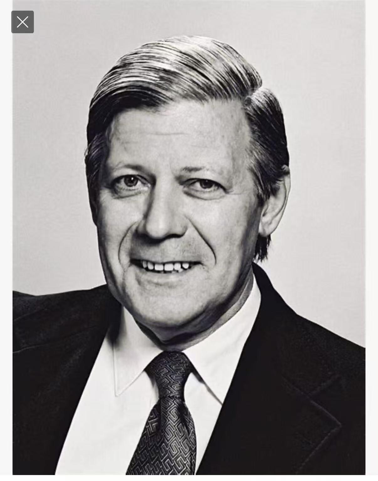 七河·世界币章小拍（总第27期） E第五任西德总理赫尔穆特.施密特高浮雕精制纯银纪念章