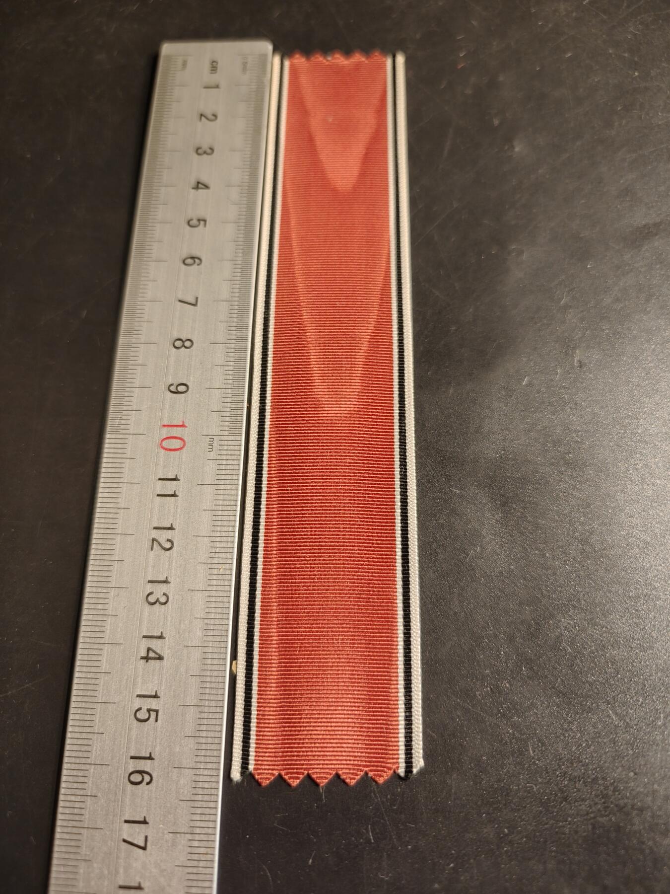 老王徽章第163期 13-15日三场连拍 16日统一发货  13、14日结束后可寄存 德三绶带 16cm  