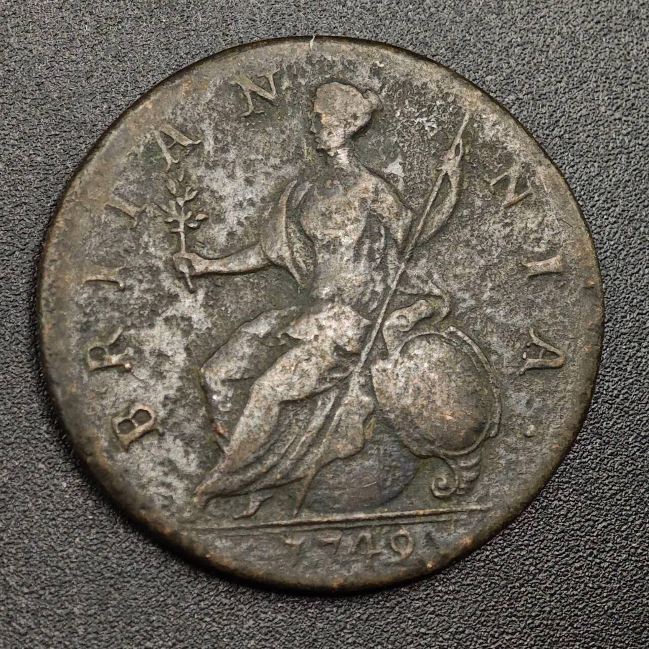 【淘币小摊】限时拍第七百九十七拍  老铜币场  满百包邮可预留两周  周一统一发货  英国1749年乔治二世半便士铜币