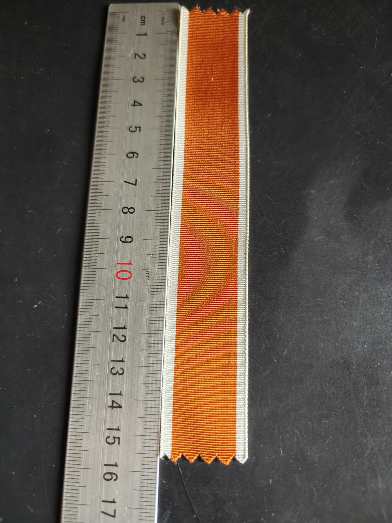 老王徽章第163期 13-15日三场连拍 16日统一发货  13、14日结束后可寄存  德三绶带    15.5cm