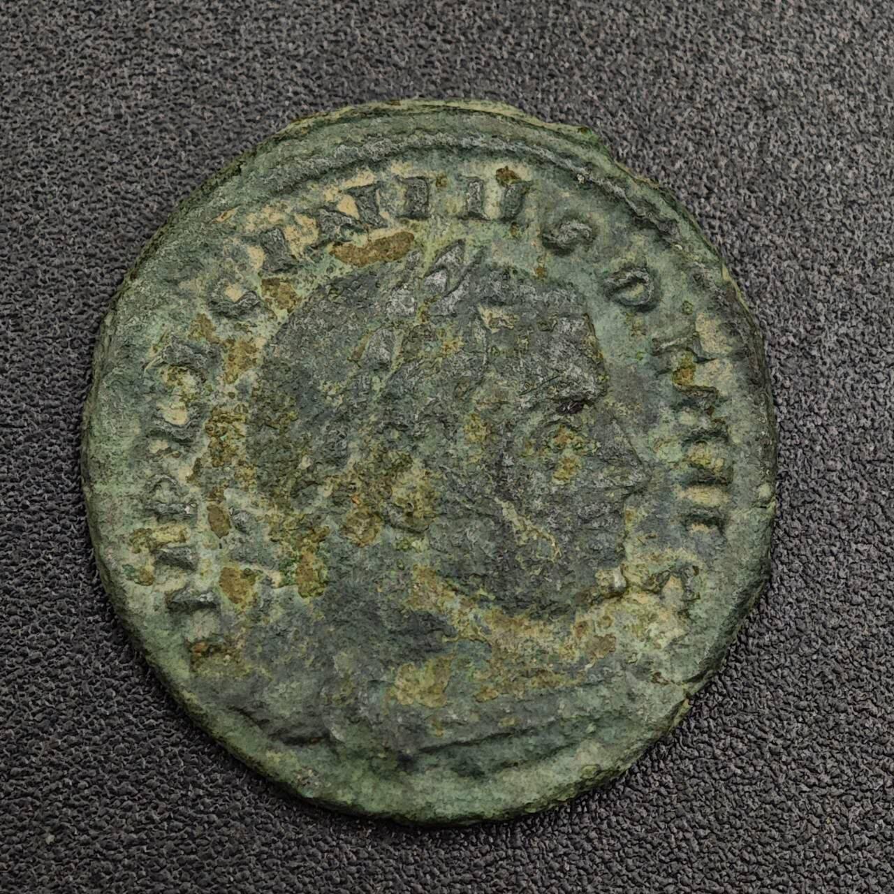 【淘币小摊】限时拍第七百九十七拍  老铜币场  满百包邮可预留两周  周一统一发货  古罗马铜币