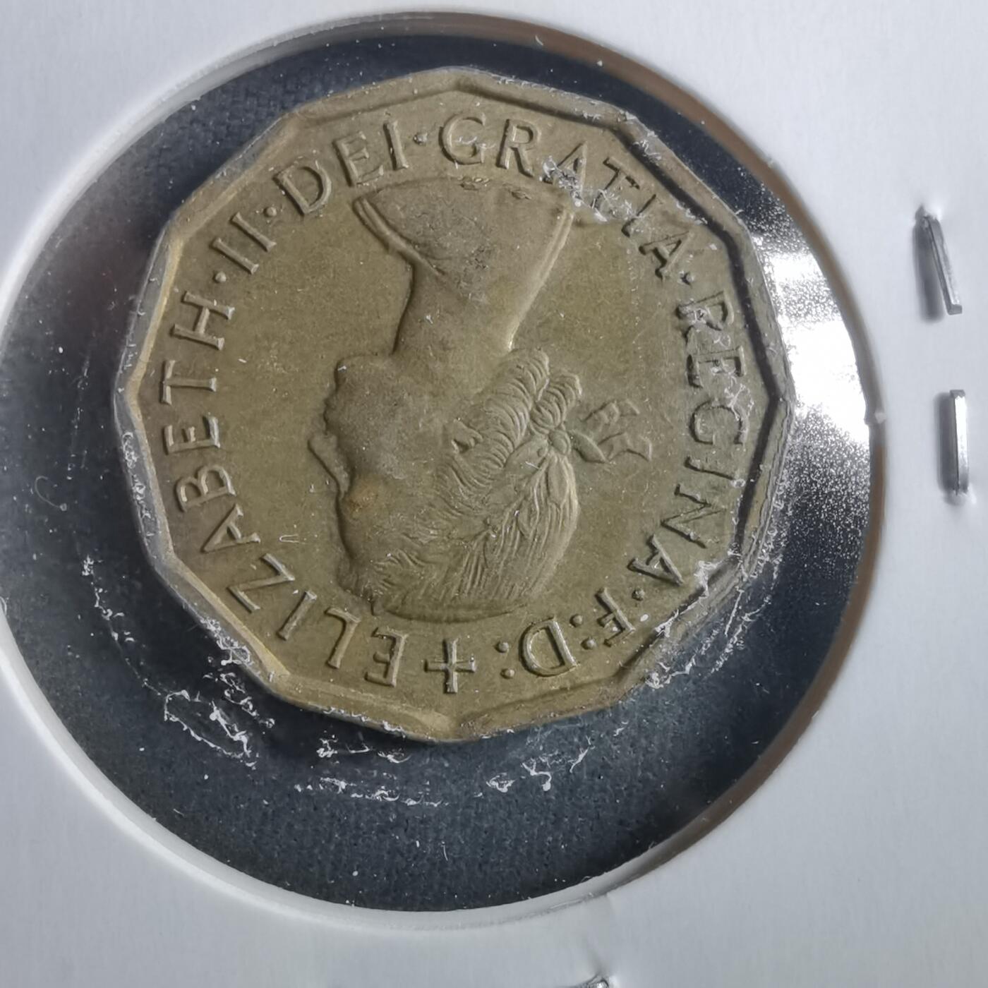 沼泽如烟--第906场 英国1962年3便士