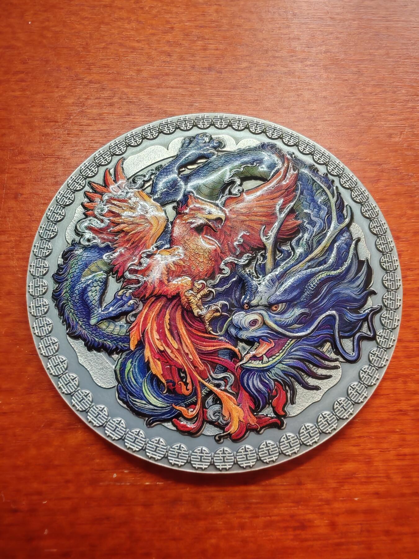 长老汇蛇年精选第七十三场拍卖 2021加纳龙凤5塞地仿古高浮雕彩色银币，盒证全，50克999银，888枚