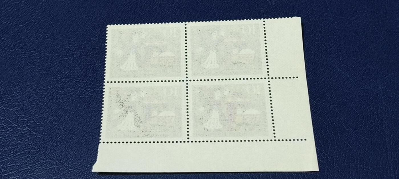 德国邮票专场，都是四方联 德国邮票四方连，1964年发行，西柏林邮票  格林 童话—睡美人，套票之一，品相如图