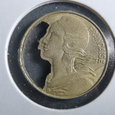 沼泽如烟--第906场 - 法国20分镂空