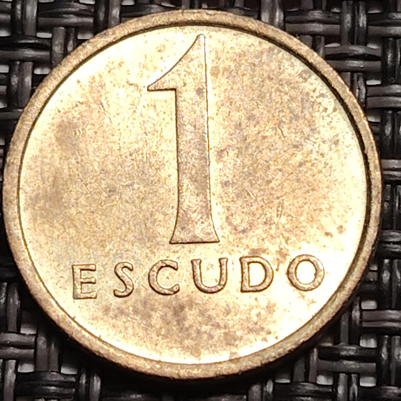 布加迪🐬～世界钱币(上海)🌾第 259 期 /  各国套币和散币 葡萄牙🇵🇹 1984年 1埃斯库多