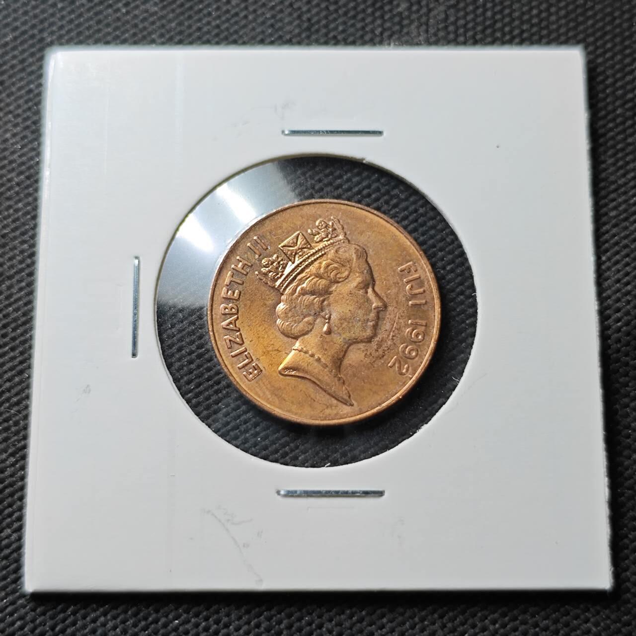 KK钱币收藏小铺  第371场  2月预留时间 周末发货  斐济2分铜币 好品