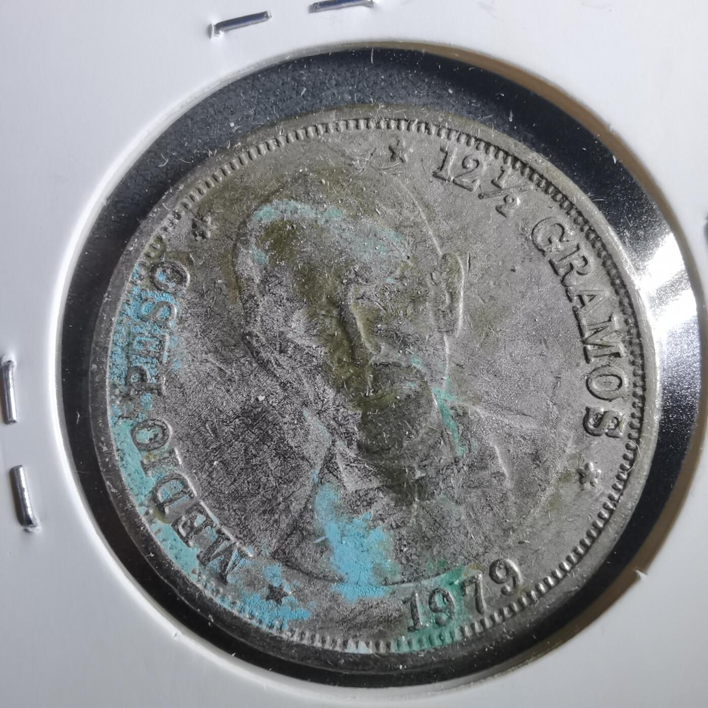 沼泽如烟--第906场 多米尼加1979年10比索