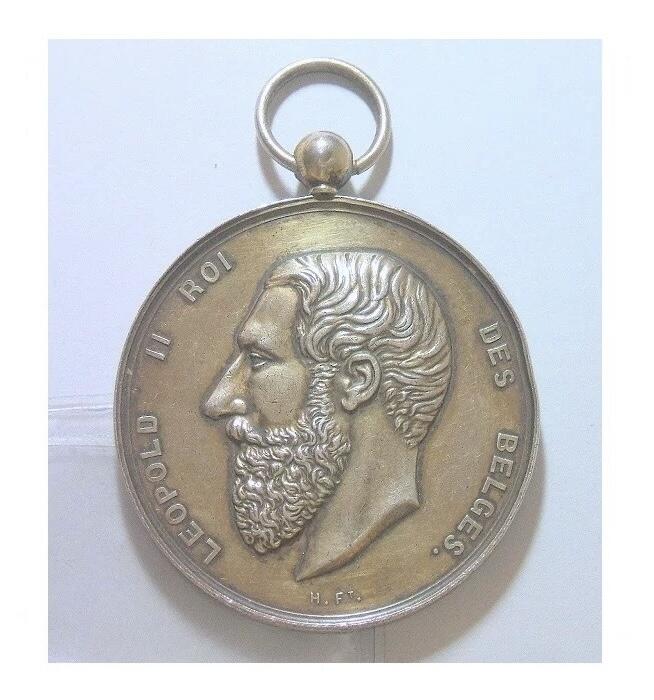 【银】比利时1883年 利奥波德二世高浮雕精制大银章 50MM 39克