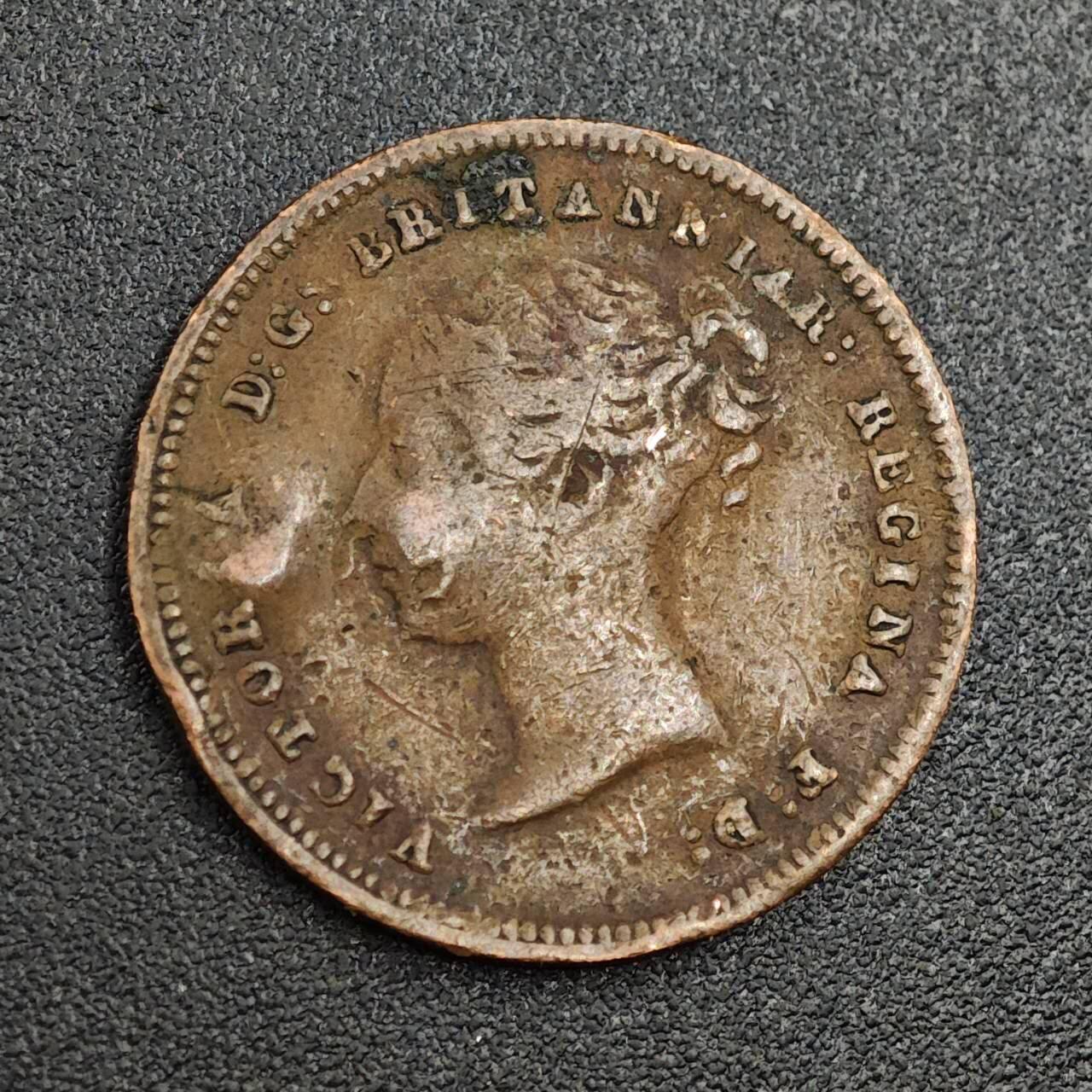 【淘币小摊】限时拍第七百九十七拍  老铜币场  满百包邮可预留两周  周一统一发货  英国1843年维多利亚1/2法新铜币