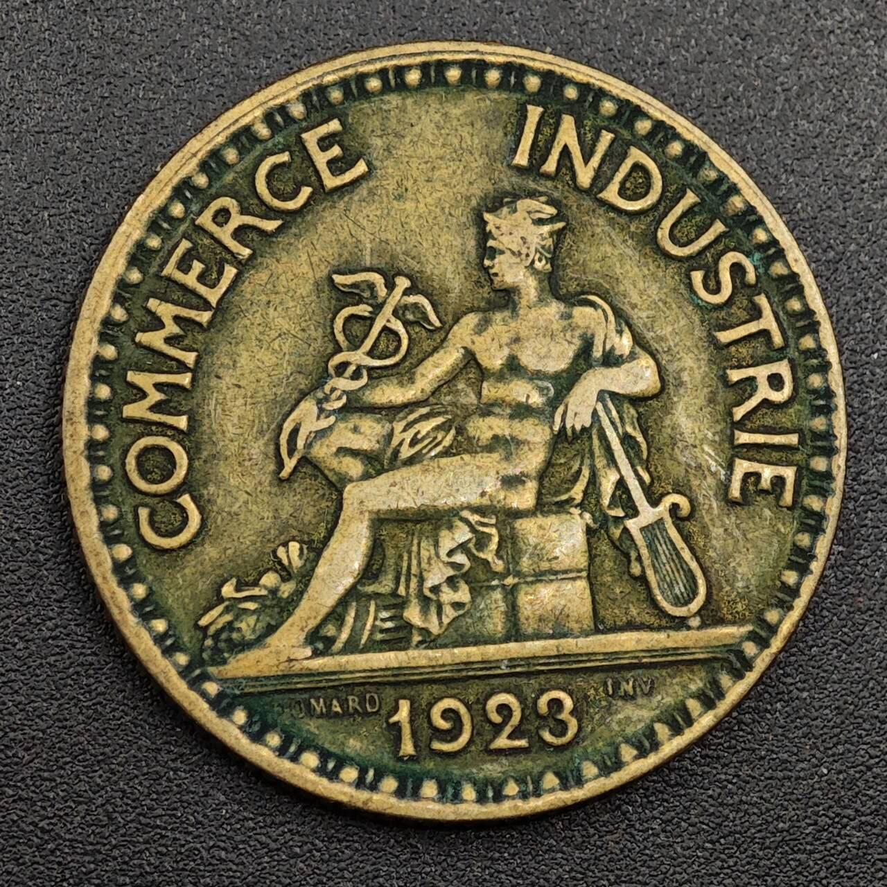 【淘币小摊】限时拍第七百九十七拍  老铜币场  满百包邮可预留两周  周一统一发货  法国1923年2法郎铜币