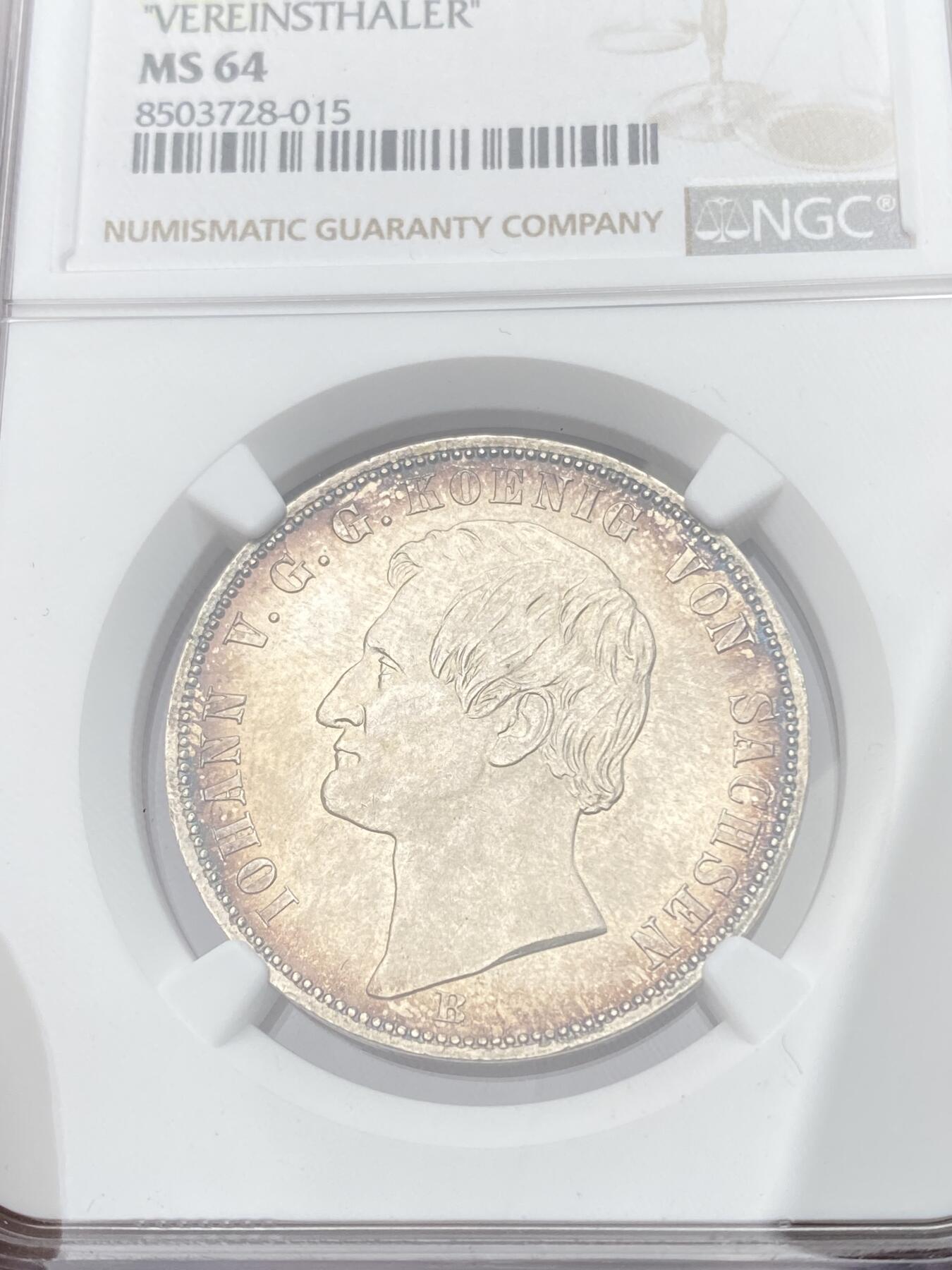 万国钱币拍卖第055期 NGC MS64 1866年德国萨克森双狮流通1泰勒 好品难得的流通品种 双狮护盾设计感满分 淡红色环彩转光近BU状态 顶级收藏品质