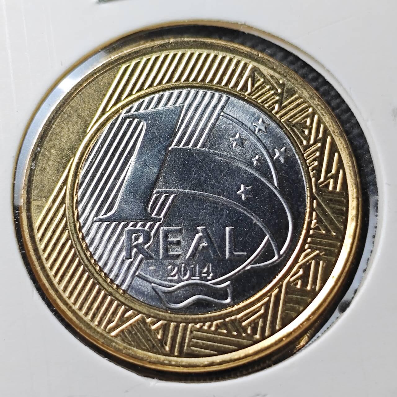 KK钱币收藏小铺  第371场  2月预留时间 周末发货  巴西1瑞尔双色币纪念币