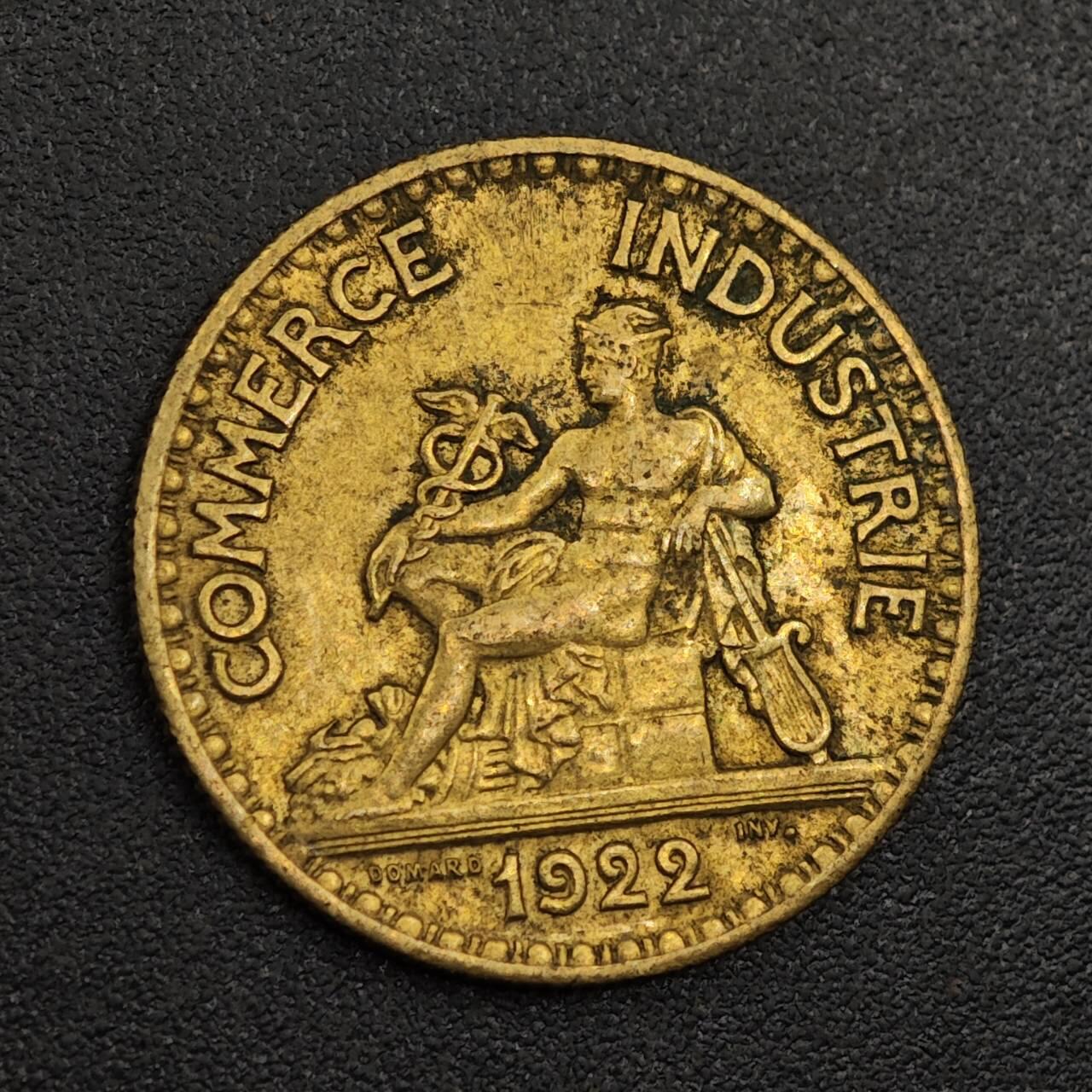 【淘币小摊】限时拍第七百九十七拍  老铜币场  满百包邮可预留两周  周一统一发货  法国1922年50分铜币