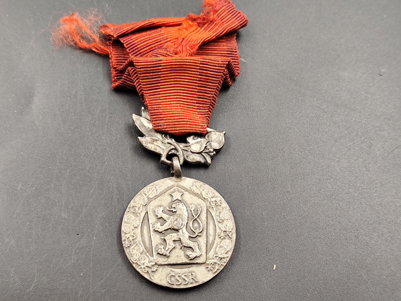 11月13日奖章钱币专场（今晚继续更新） 捷克斯洛伐克 祖国解放银质奖章925银质