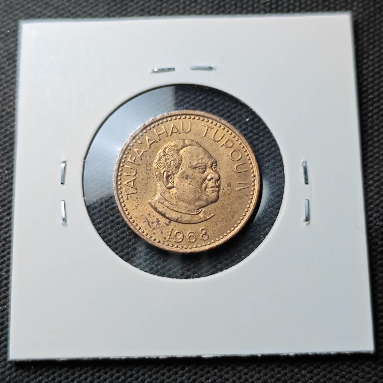 KK钱币收藏小铺  第371场  2月预留时间 周末发货  1968汤加2分铜币 好品