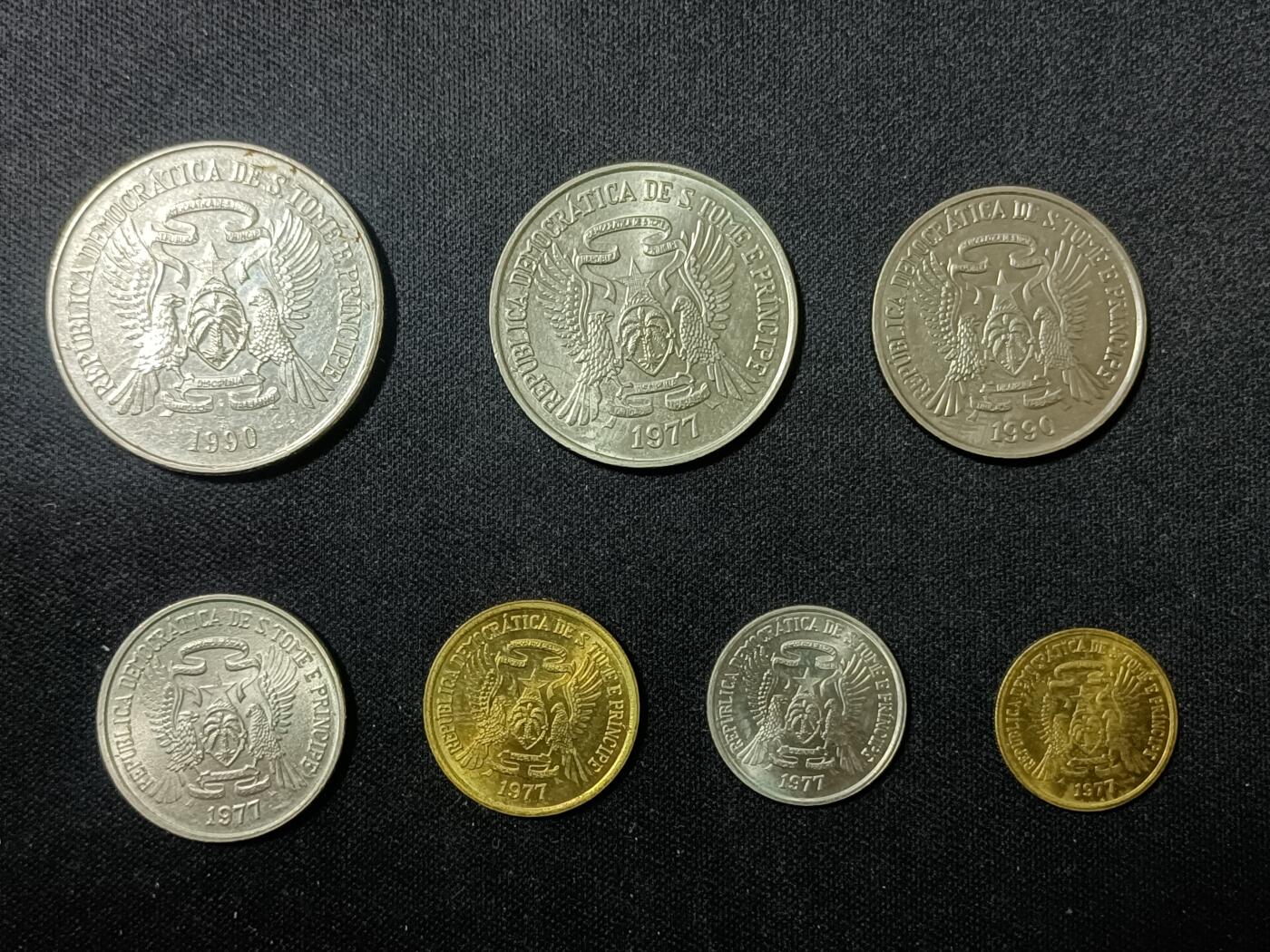 【游宝拍卖】乙巳蛇年90期 全场包邮 第三季收官场 圣多美和普林西比🇸🇹 1977-1990年