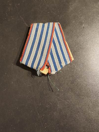 老王徽章第163期 13-15日三场连拍 16日统一发货  13、14日结束后可寄存 - 保加利亚圆满服役绶带带挂版 