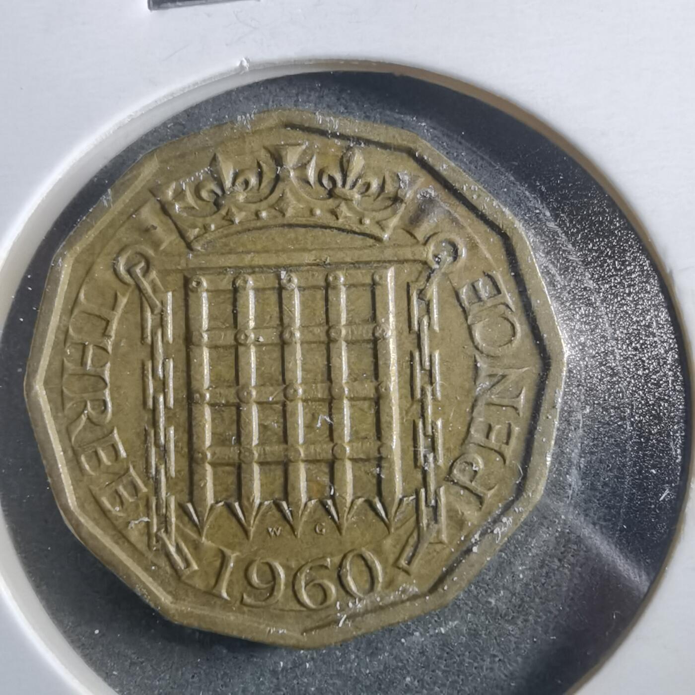 沼泽如烟--第906场 英国1960年3便士