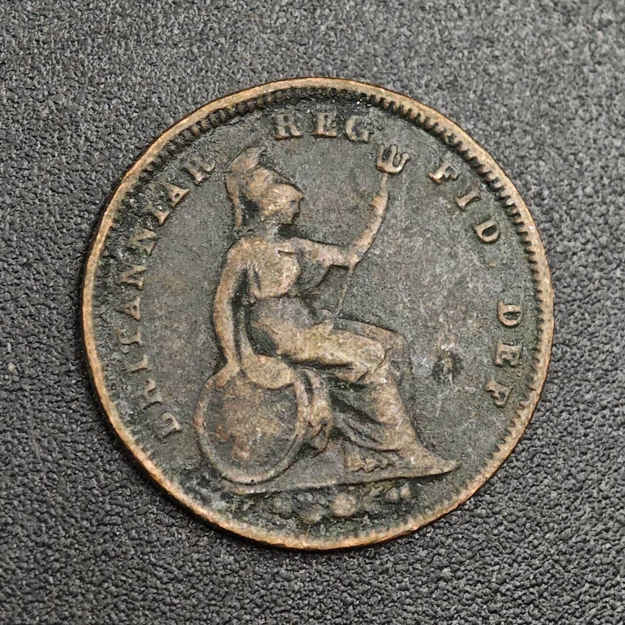 【淘币小摊】限时拍第七百九十七拍  老铜币场  满百包邮可预留两周  周一统一发货  英国1844年维多利亚1/3法新铜币