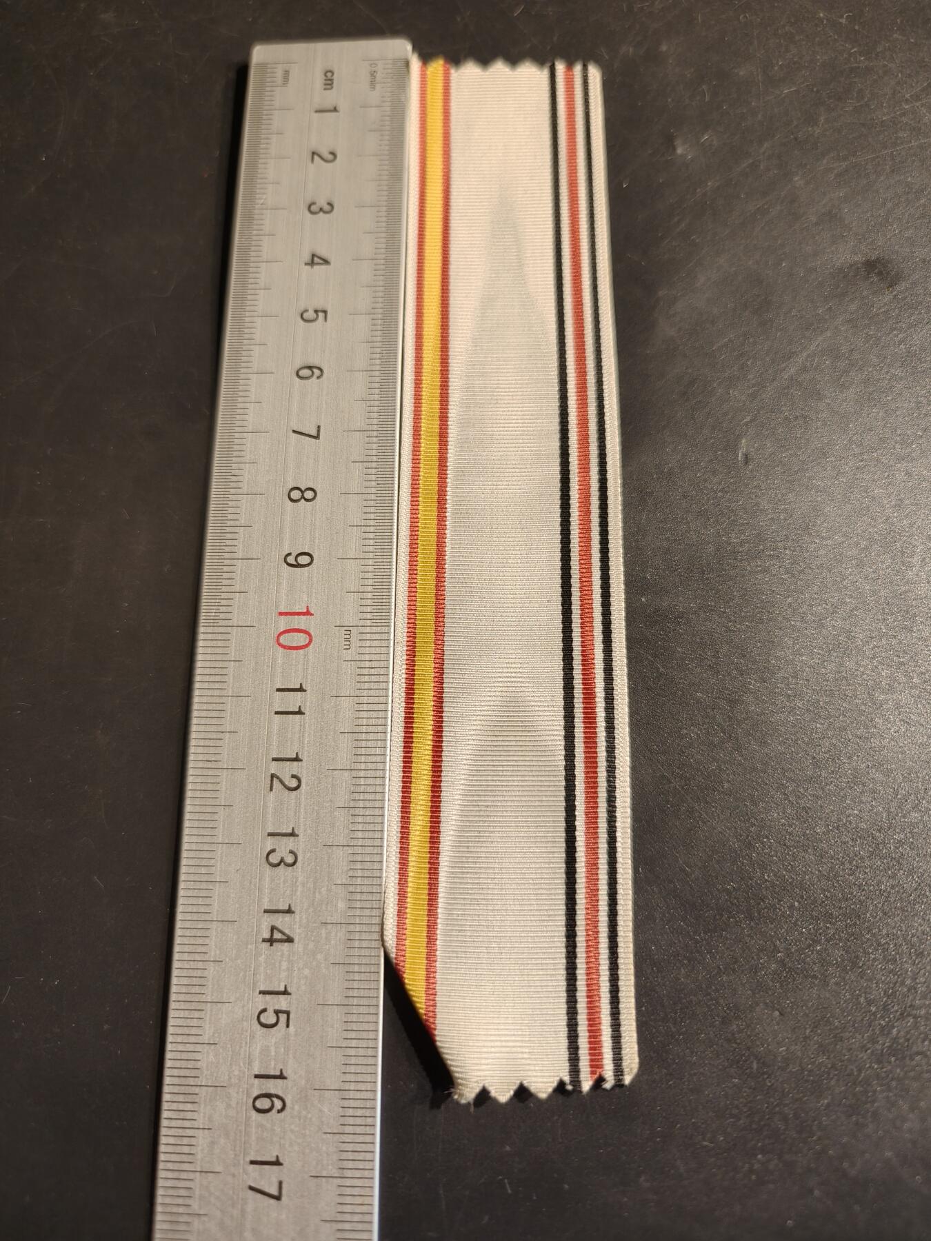 老王徽章第163期 13-15日三场连拍 16日统一发货  13、14日结束后可寄存  德三绶带 16cm 