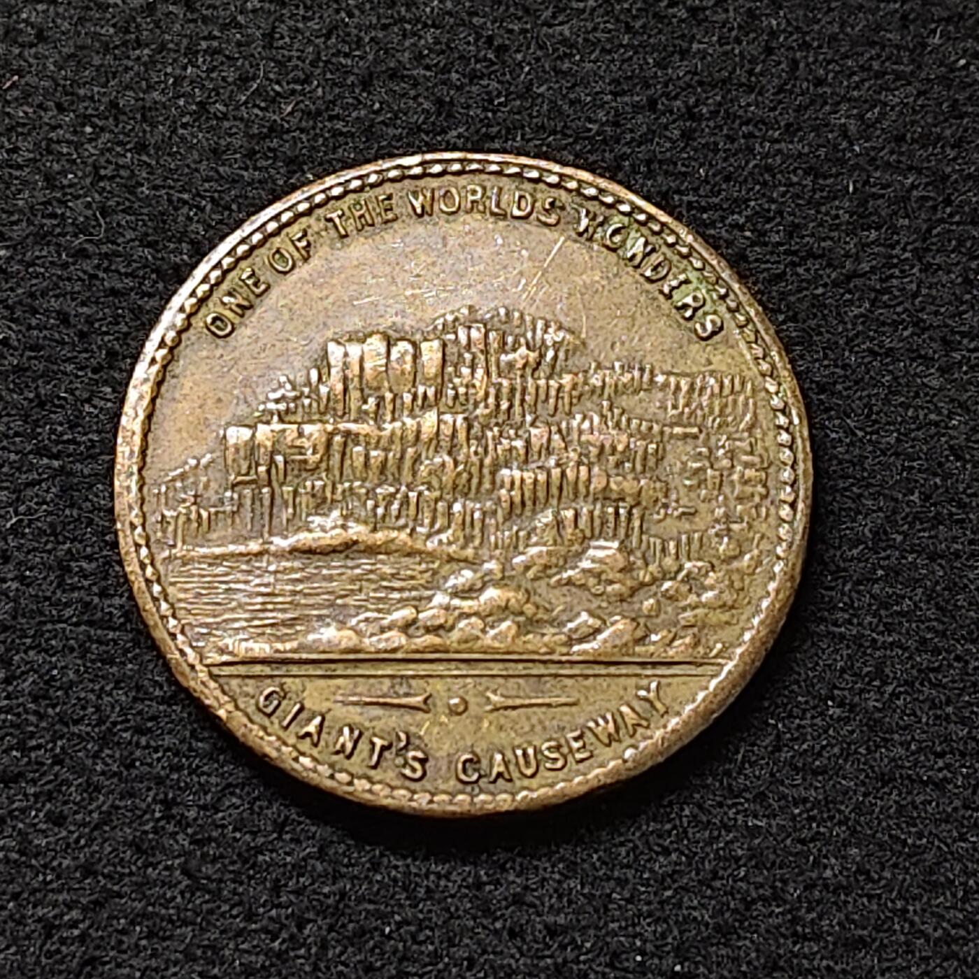 【全场包邮】纯粹捡漏拍478场（免费代拍第15场） 【纪念章】爱尔兰巨人堤道纪念章