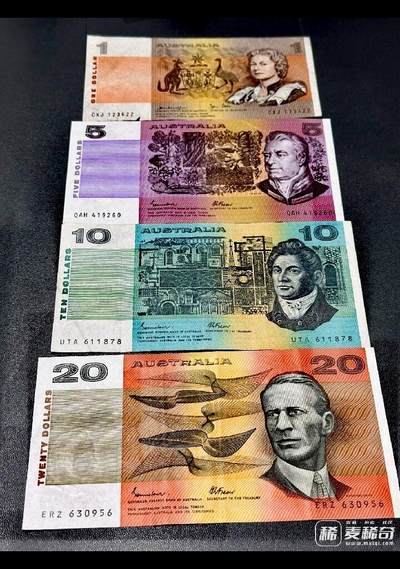 澳大利亚1、5、10、20澳元靓品纸币4枚一组 - 澳大利亚1、5、10、20澳元靓品纸币4枚一组
