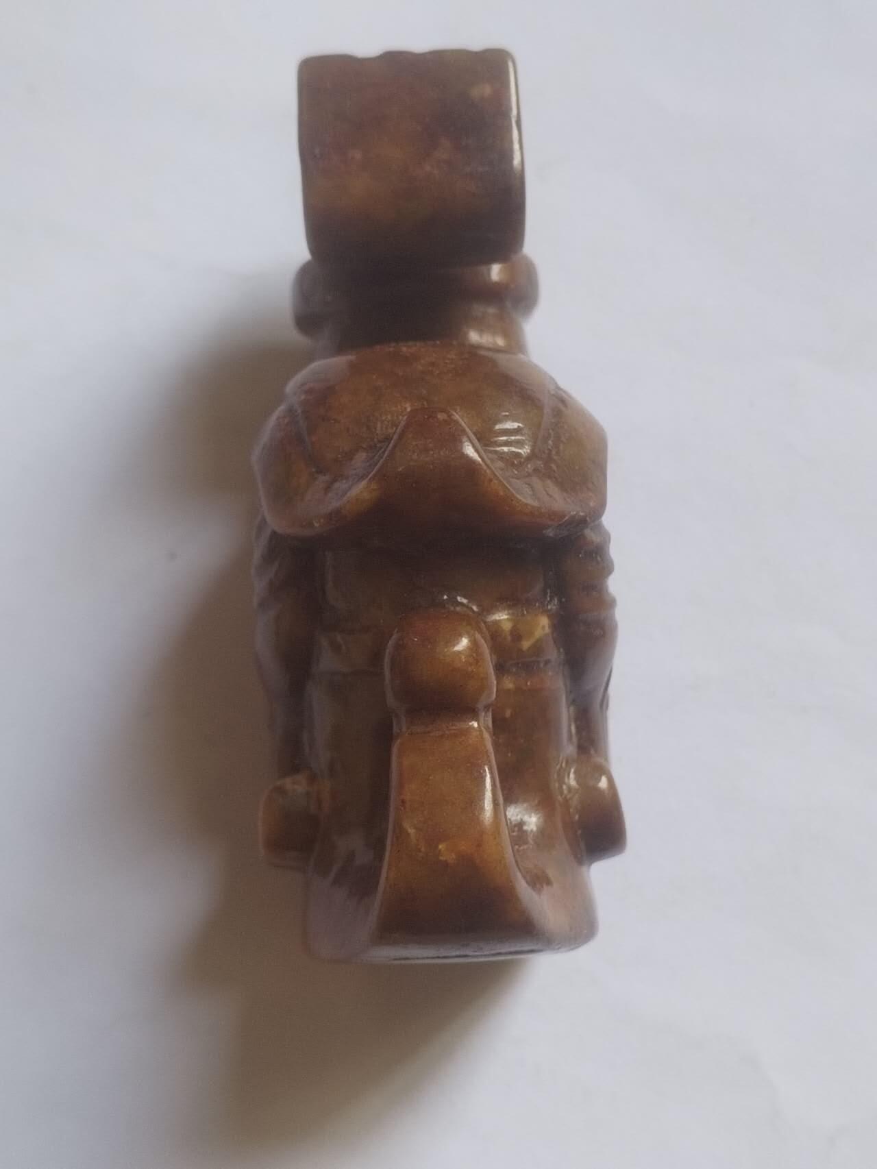 玉石 手镯 手串 手链 老古玉 跪佣。