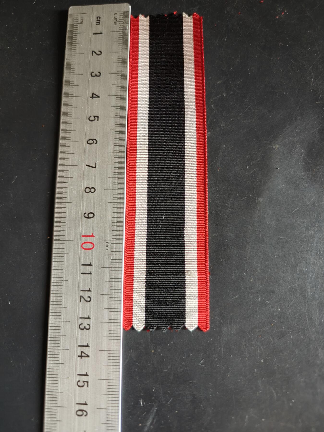 老王徽章第163期 13-15日三场连拍 16日统一发货  13、14日结束后可寄存  德三战功奖章绶带    13cm