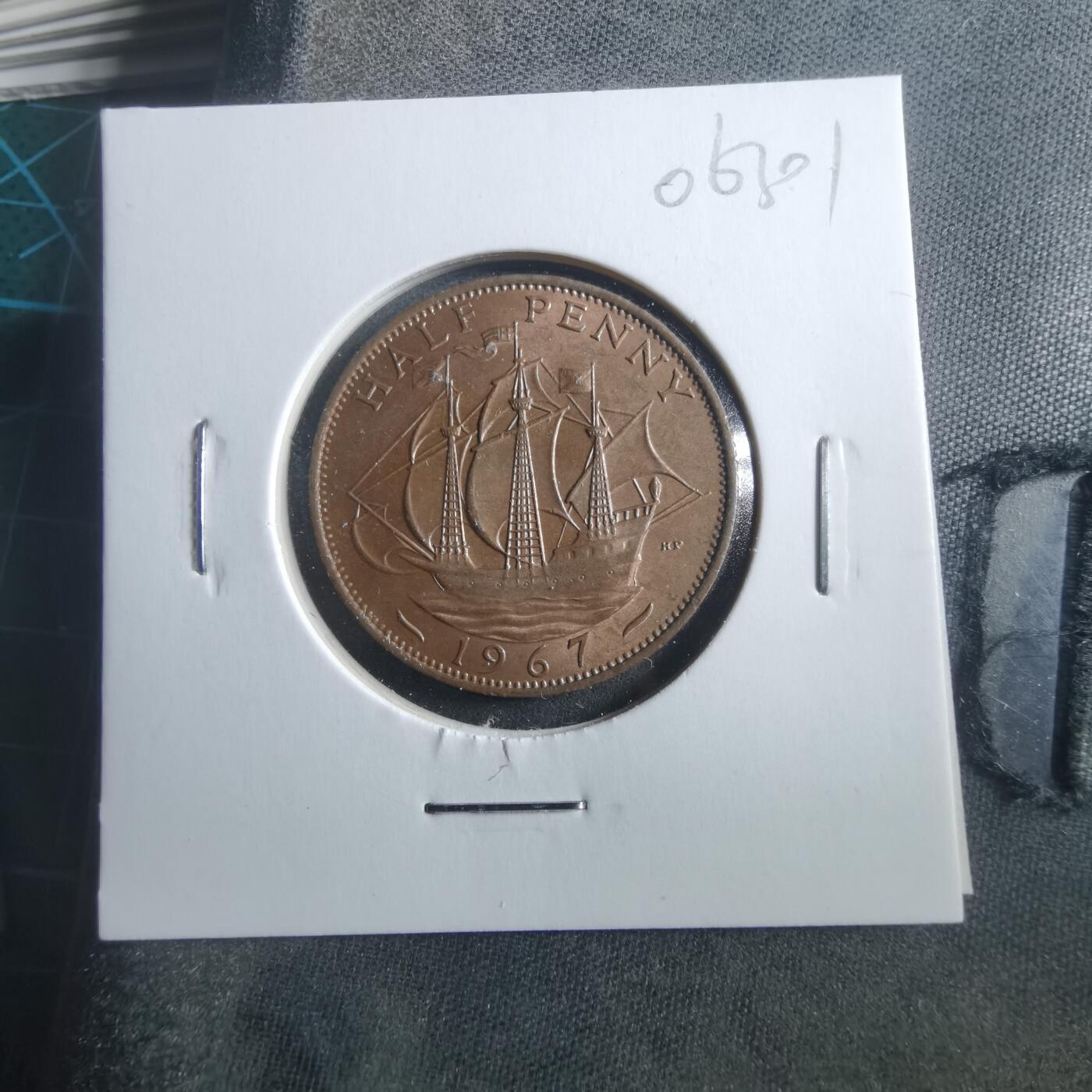 沼泽如烟--第906场 英国1967年半便士