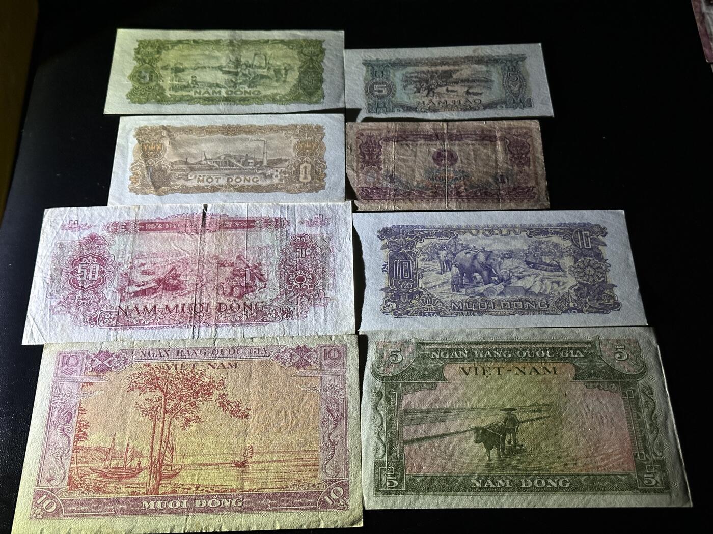 《外钞收藏家》第五百八十五期（精品场）（本平台长期征集拍品、欢迎藏友们联系合作）