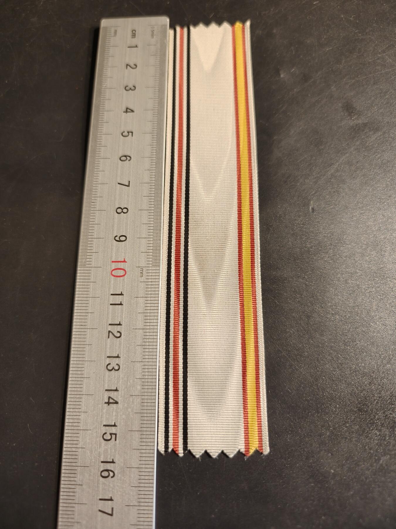 老王徽章第163期 13-15日三场连拍 16日统一发货  13、14日结束后可寄存   德三绶带 16cm