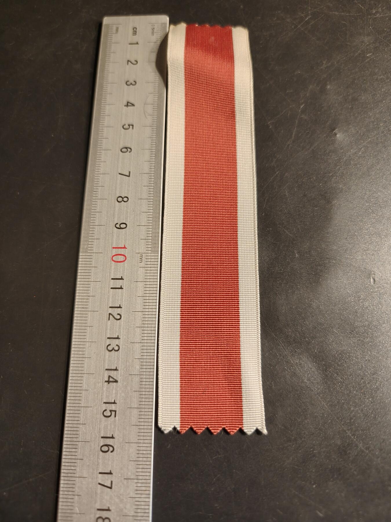 老王徽章第163期 13-15日三场连拍 16日统一发货  13、14日结束后可寄存 德三绶带 15cm 