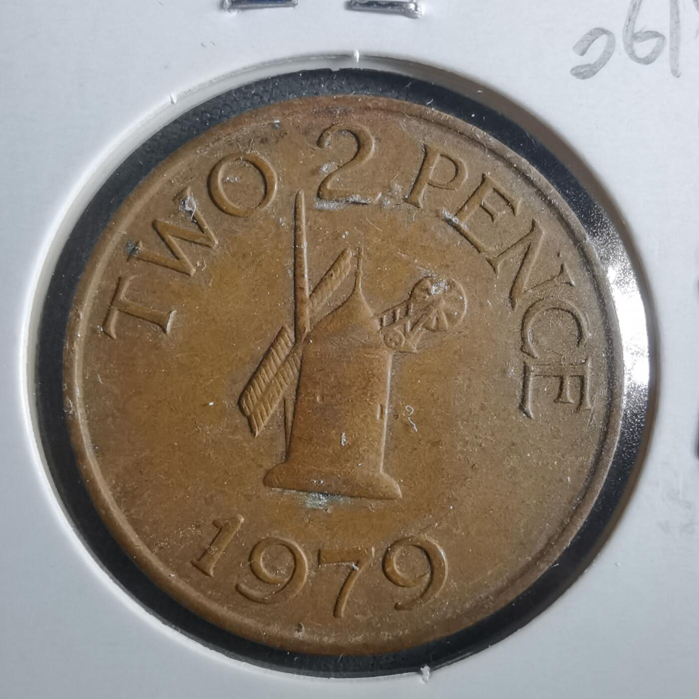 沼泽如烟--第906场 根西1979年2便士